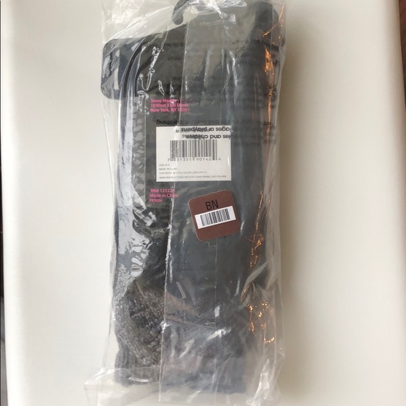 Brand new Steve Madden Boot Socks - Picture 2 of 2
